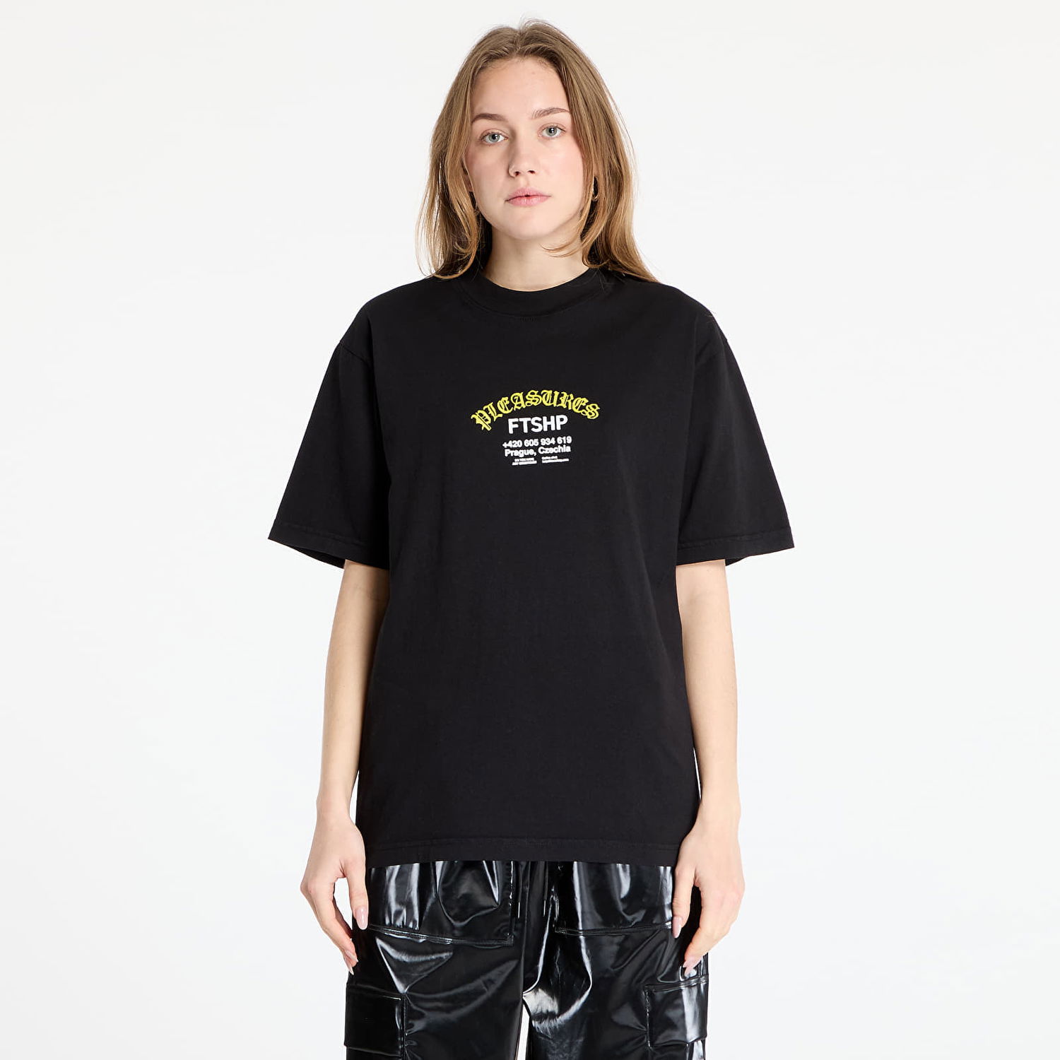 Tričko Pleasures FTSHP x Questions T-Shirt Čierna | P24W075 BLACK, 1