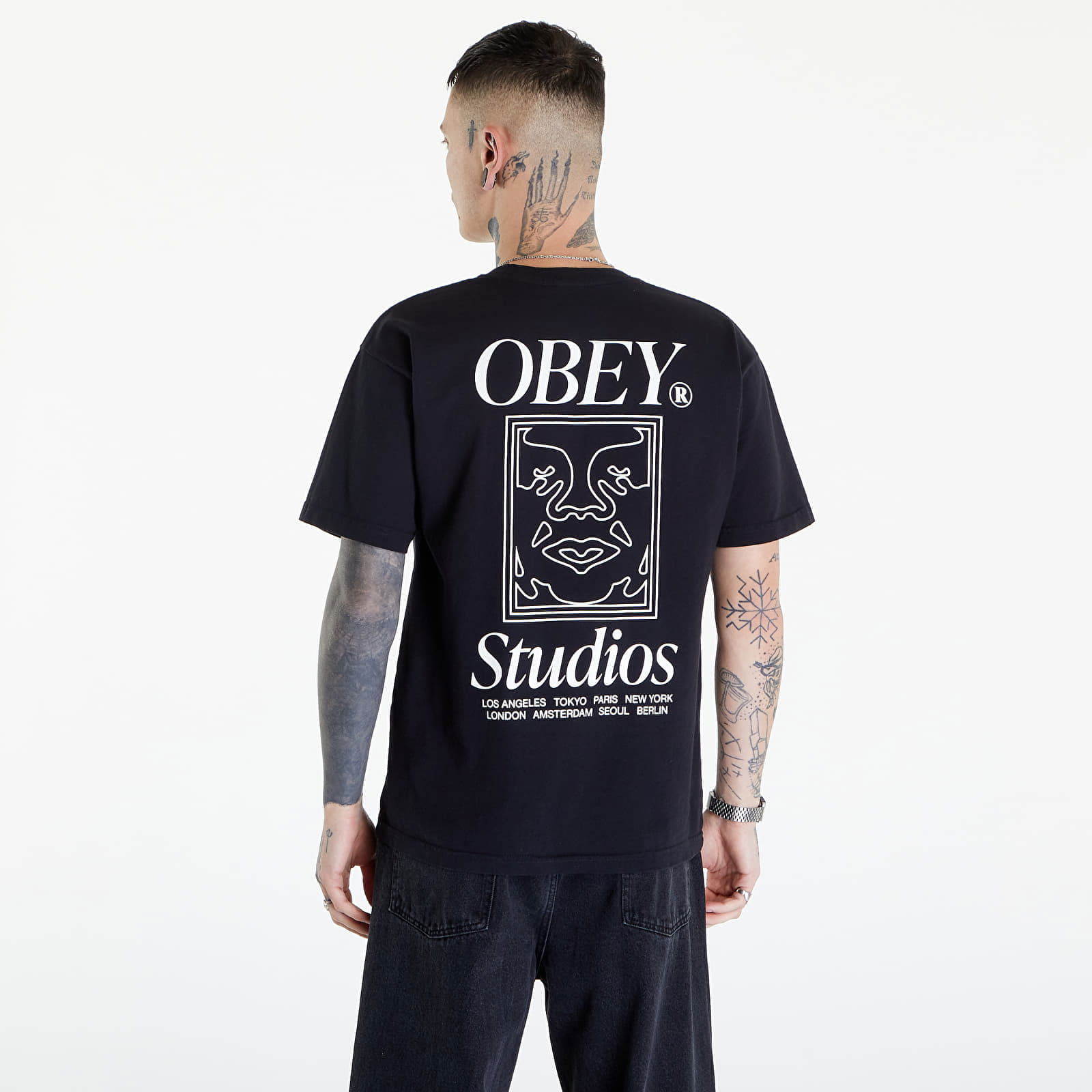 Studios Icon T-Shirt Jet Black