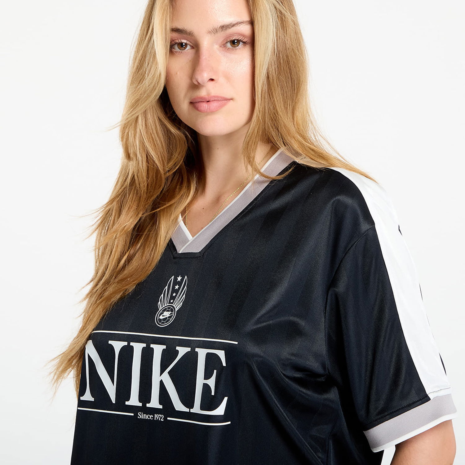 Dres Nike Sportswear Women's V-Neck Jersey Top Čierna | IH8504-010, 1