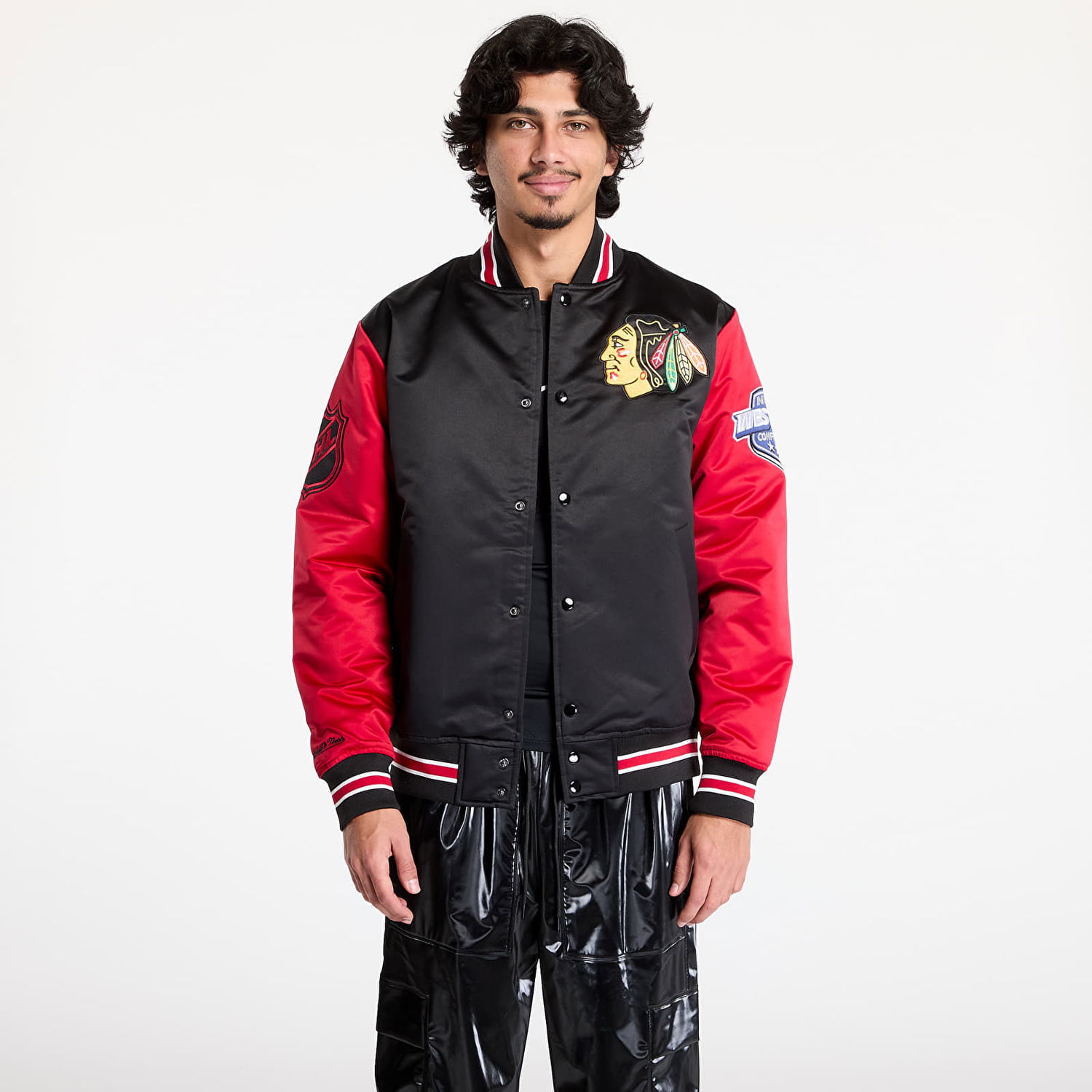 Bomber bunda Mitchell & Ness Primetime Heavyweight Satin Blackhawks Jacket Čierna | JK8077-CBHBLCK, 0