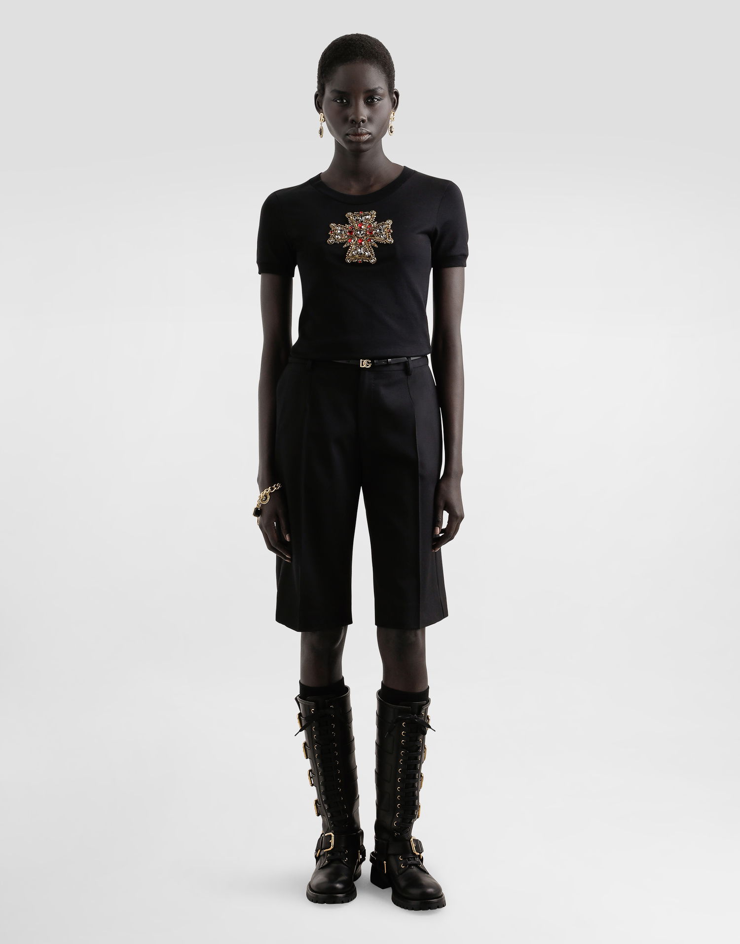 Tričko Dolce & Gabbana Dolce & Gabbana Cotton T-Shirt with Swarovski Embellished Cross Čierna | F8N08ZGDC7GN0000, 1