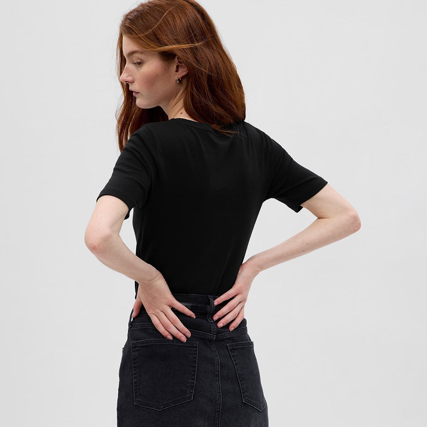 Tričko GAP Modern Crewneck T-Shirt Black Čierna | 540635-01, 1
