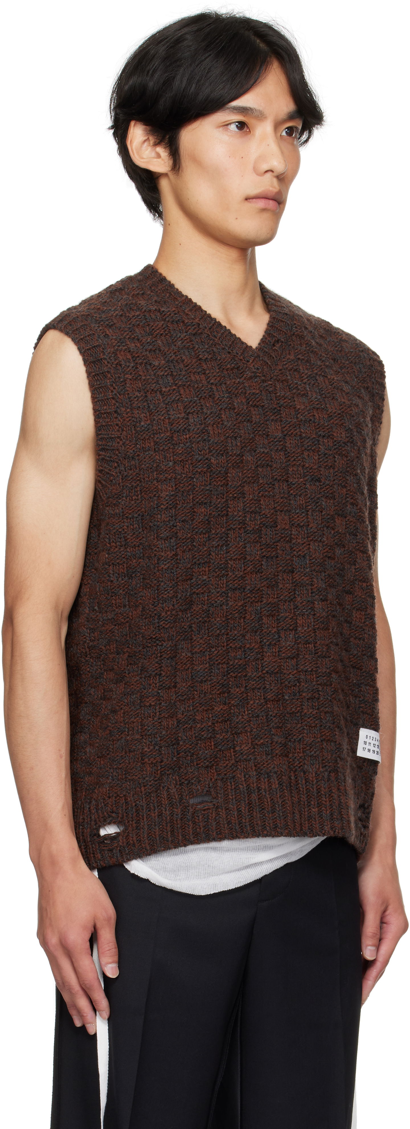 Sveter Maison Margiela MM6 Maison Margiela V-Neck Sweater Vest Hnedá | SH2FB0026 M13174, 1