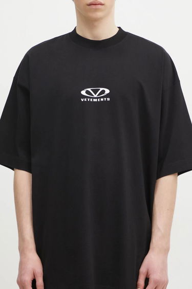 Tričko VETEMENTS Oval Logo Oversized T-Shirt Čierna | UA66TR605BW, 3