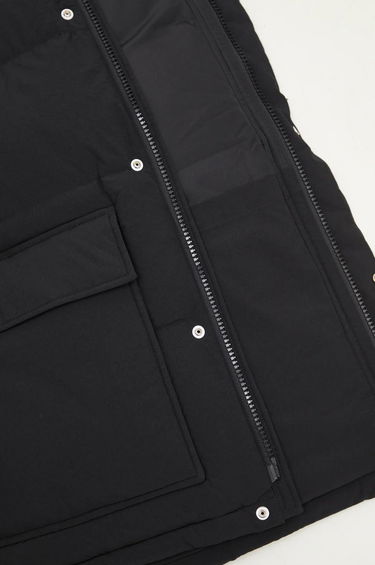 Prešívaná bunda MAISON KITSUNÉ Hooded Down Puffer Coat Čierna | NM02209WQ4031, 4