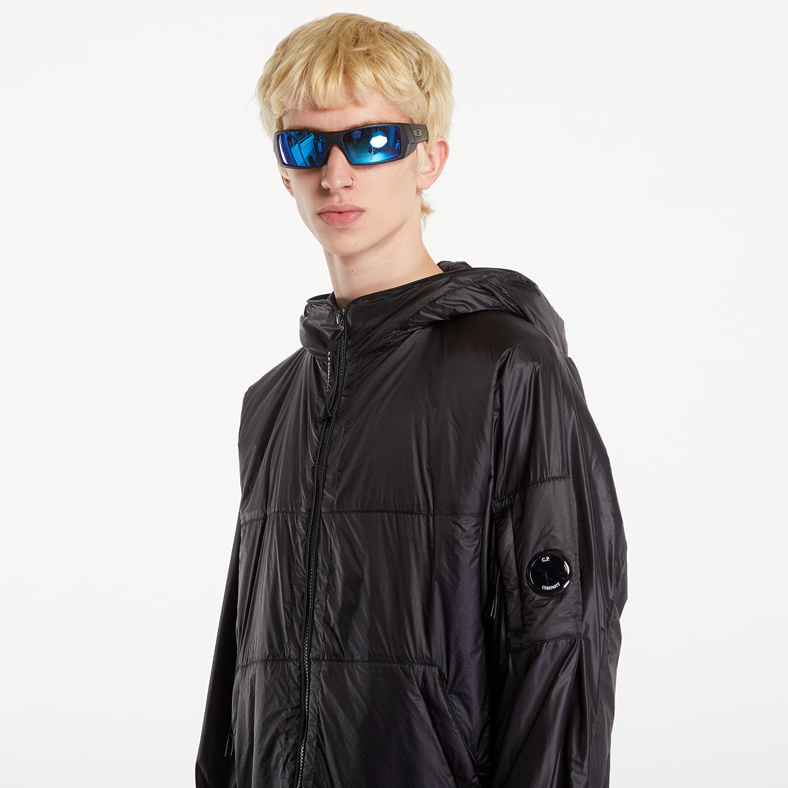 Nada Shell Hooded Jacket Black