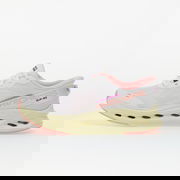 Max Cushioning Glide-Step