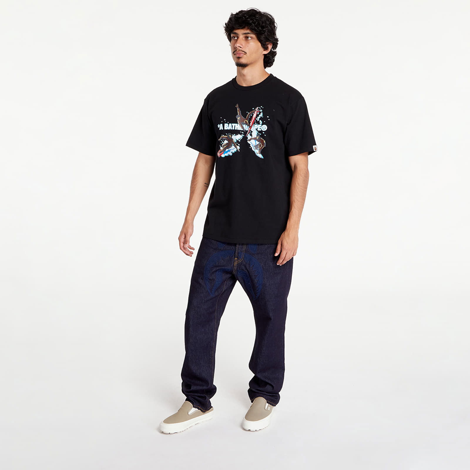 A BATHING APE Surfing Apes Tee Black