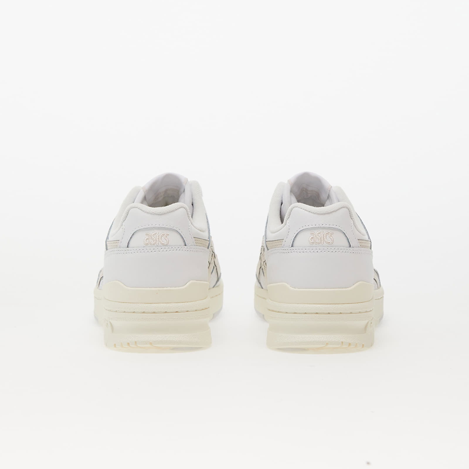 EX89 "White Mineral Beige"