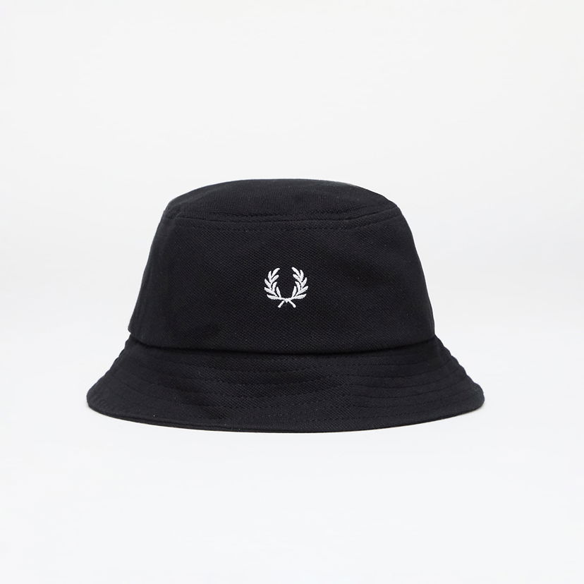 Klobúk Fred Perry Hat Pique Bucket Hat Black/ Snow white Navy | HW6730 843