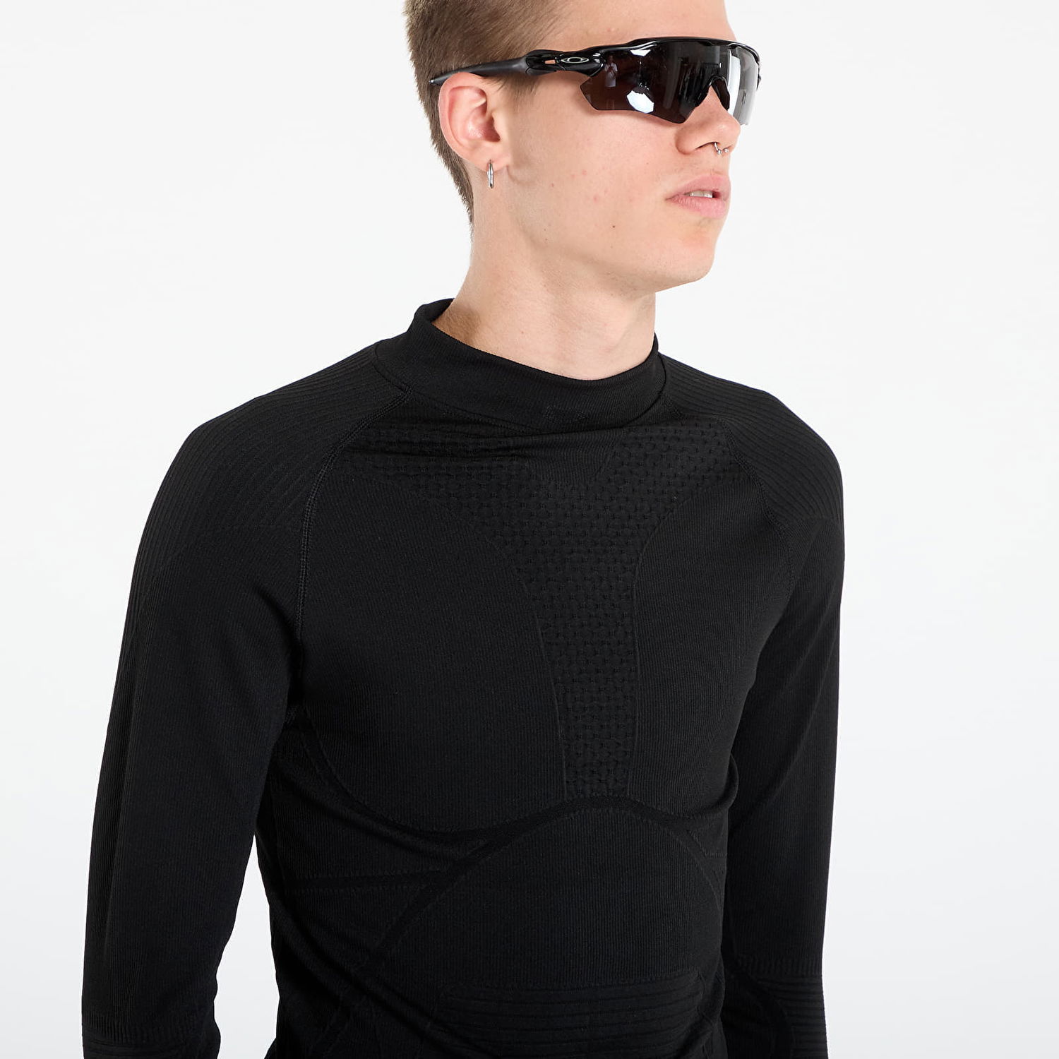 Tričko OAKLEY Oakley Latitude Soar Base Layer T-Shirt Čierna | FOA407466-02E, 1
