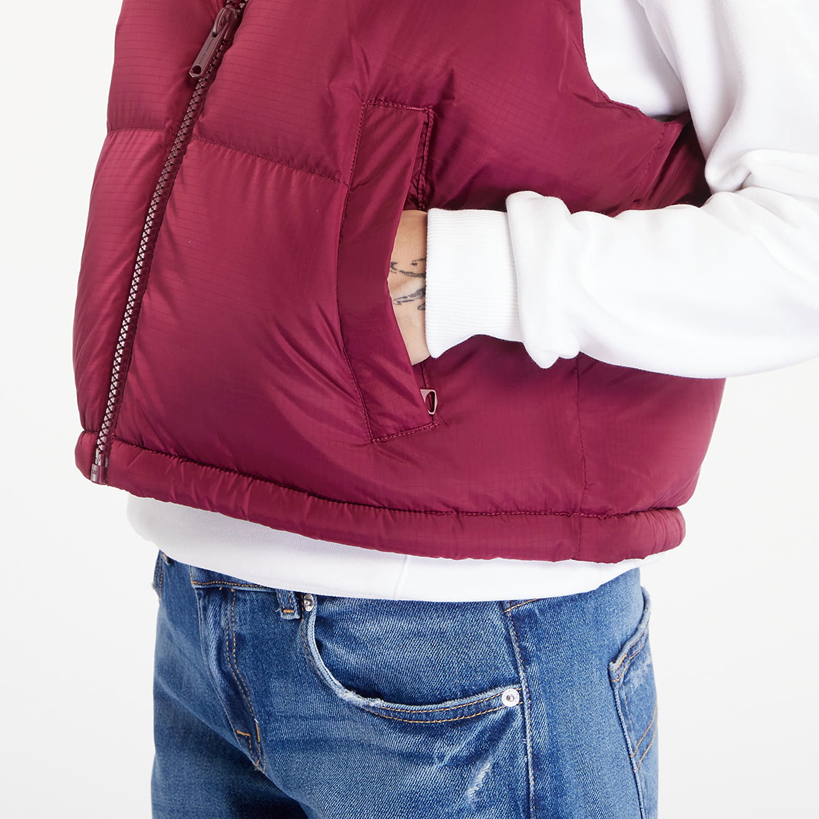 Crop Alaska Puffer Vest Valley Grape