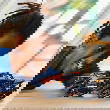 Zberateľské LEGO Technic 42166 NEOM McLaren Extreme E Race Car Rôznofarebný | 42166LEG, 1