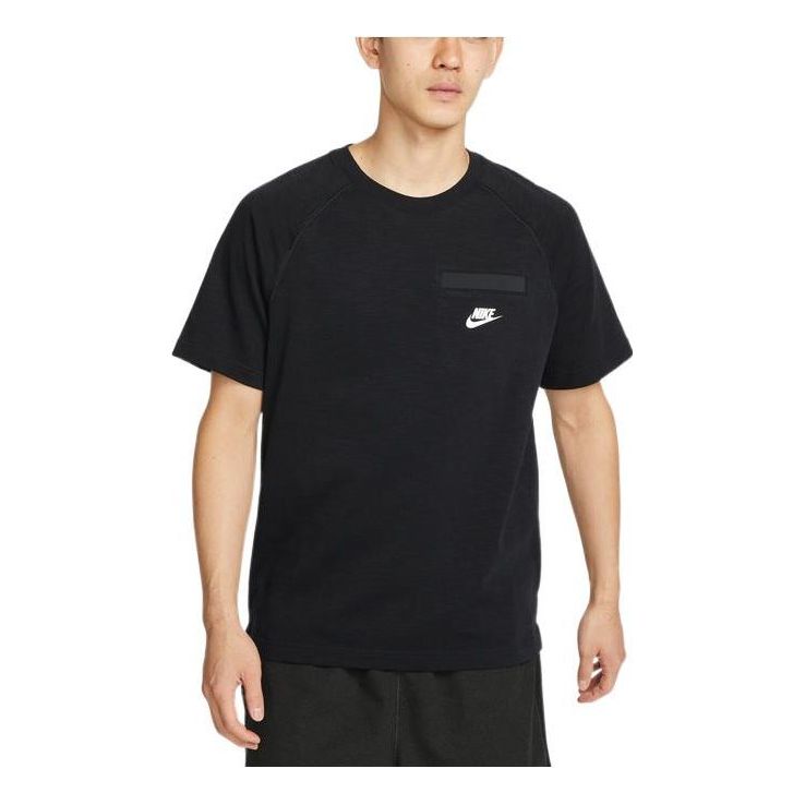 Tričko Nike Men's Pocket Tee Čierna | DQ2414-010
