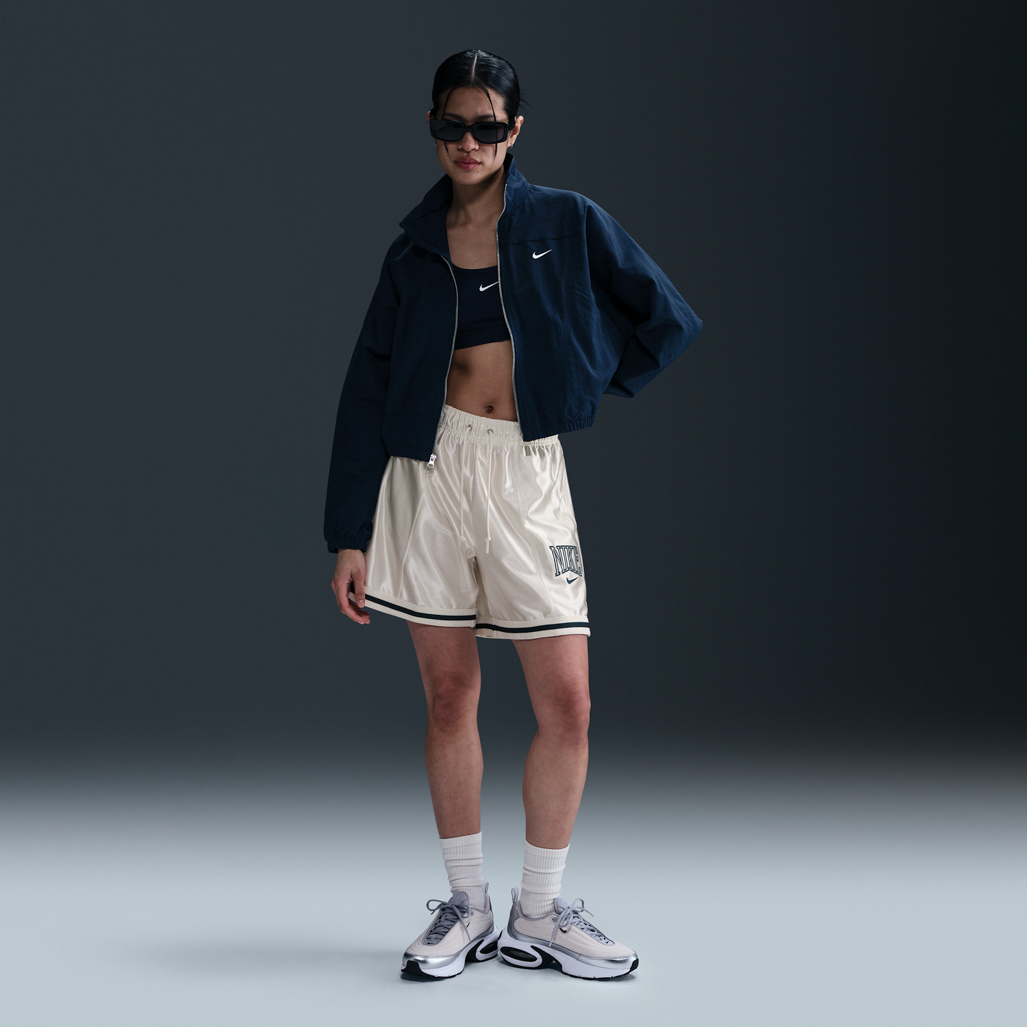 Vetrovka Nike Nike Sportswear Loose Graphic Shorts Navy | HJ0163-133, 1