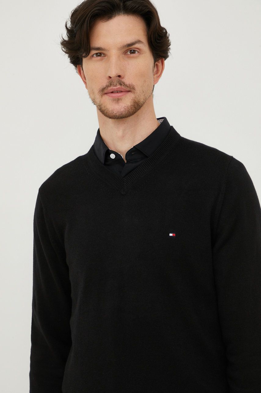 Sveter Tommy Hilfiger Sweater Čierna | MW0MW28047.9BYY, 0