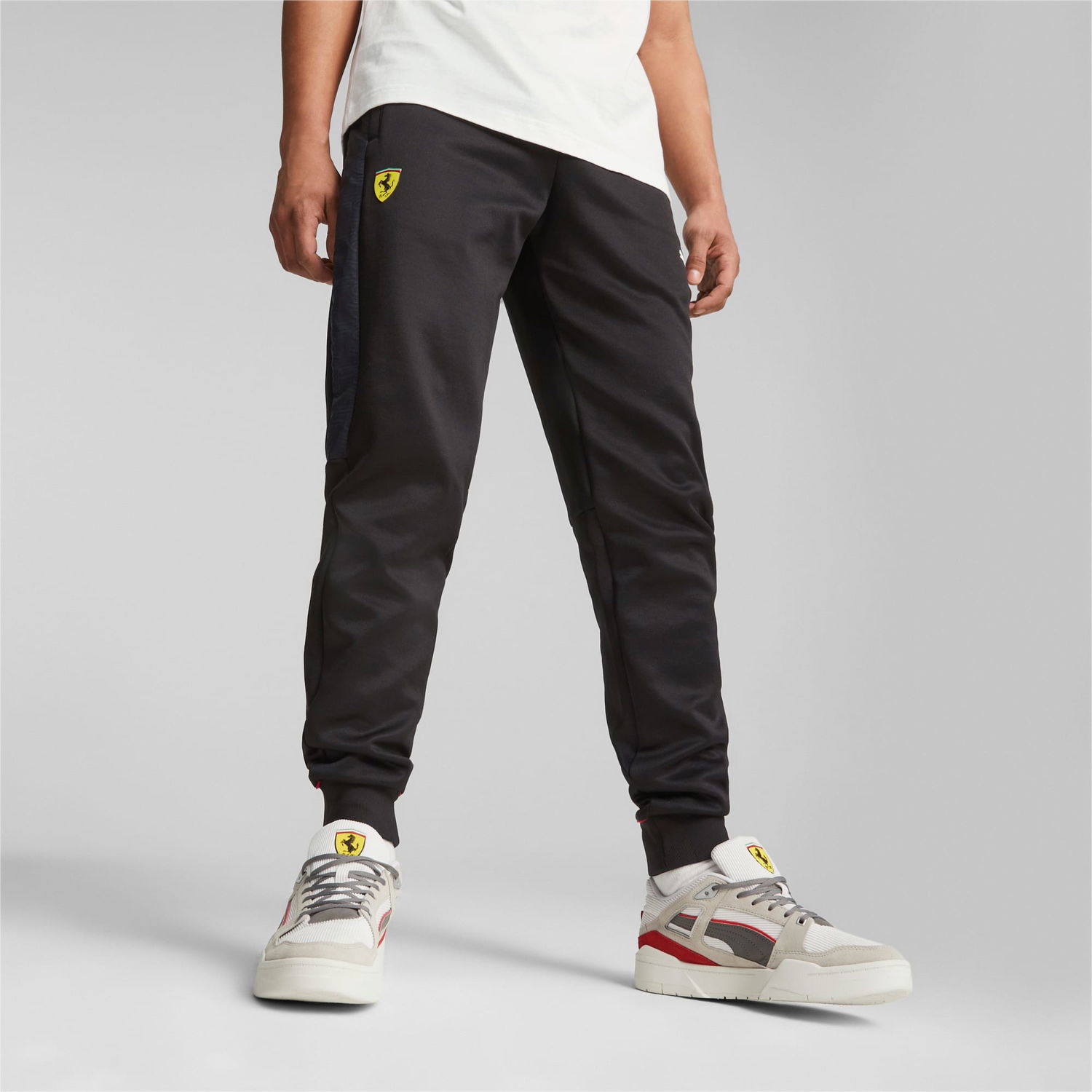 Nohavice a džínsy Puma Scuderia Ferrari Race Čierna | 620937_01, 0