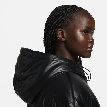 Prešívaná bunda Nike Therma-FIT Sportswear Classic Puffer Shine Čierna | FB8769-010, 3