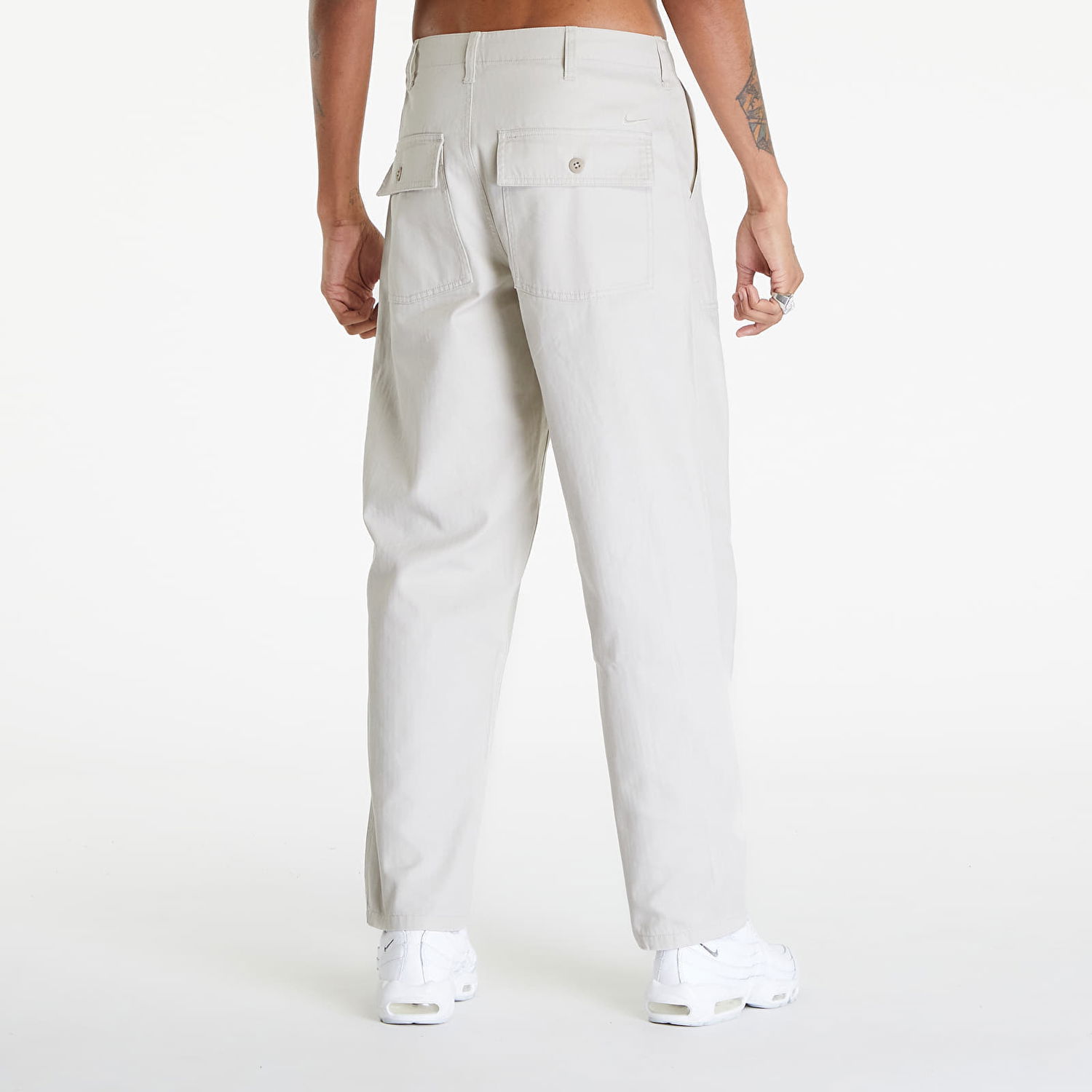Nohavice Nike Life Fatigue Pants in Light Orewood Brown Béžová | FV5533-104, 1