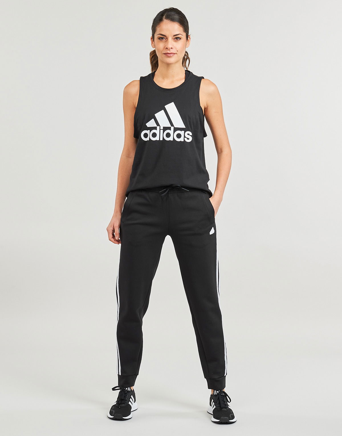 Súprava adidas Originals Tracksuit bottoms adidas W FI 3S REG PT Čierna | IN9479, 1
