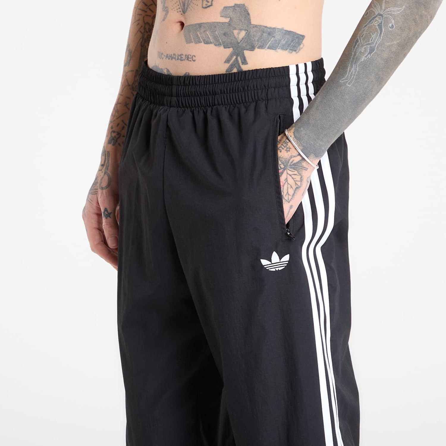 Tepláky adidas Performance FIREBIRD WOVEN TRACK PANTS Čierna | KE1371, 1