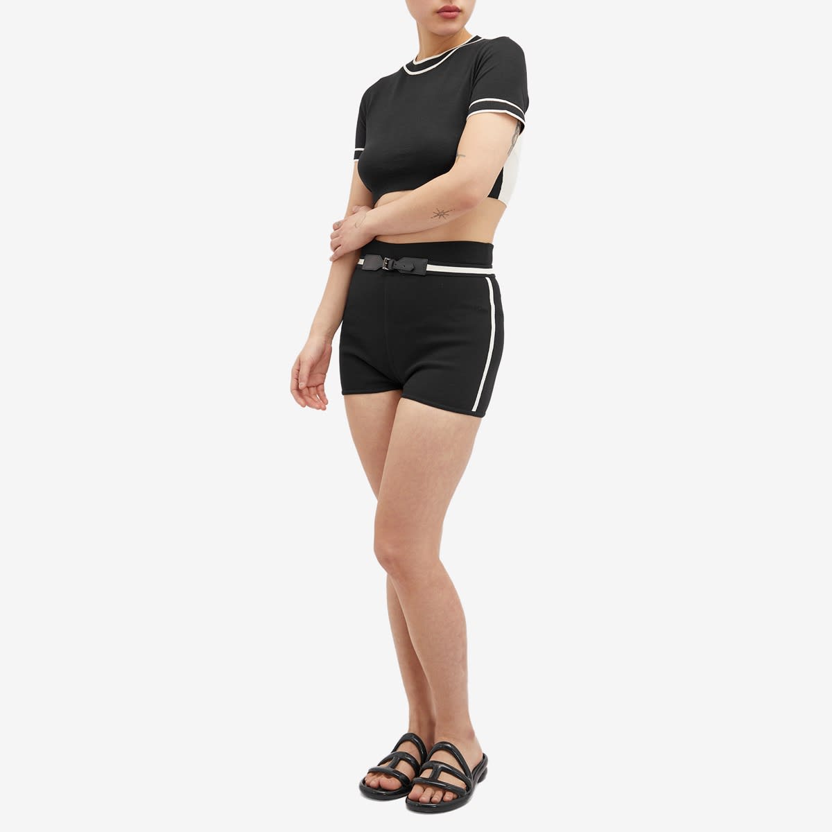 Abile Knitted Shorts with Belt