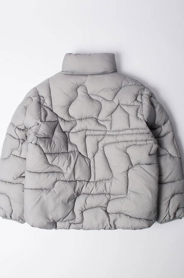 Prešívaná bunda By Parra Puffer Jacket Šedá | 52336, 2