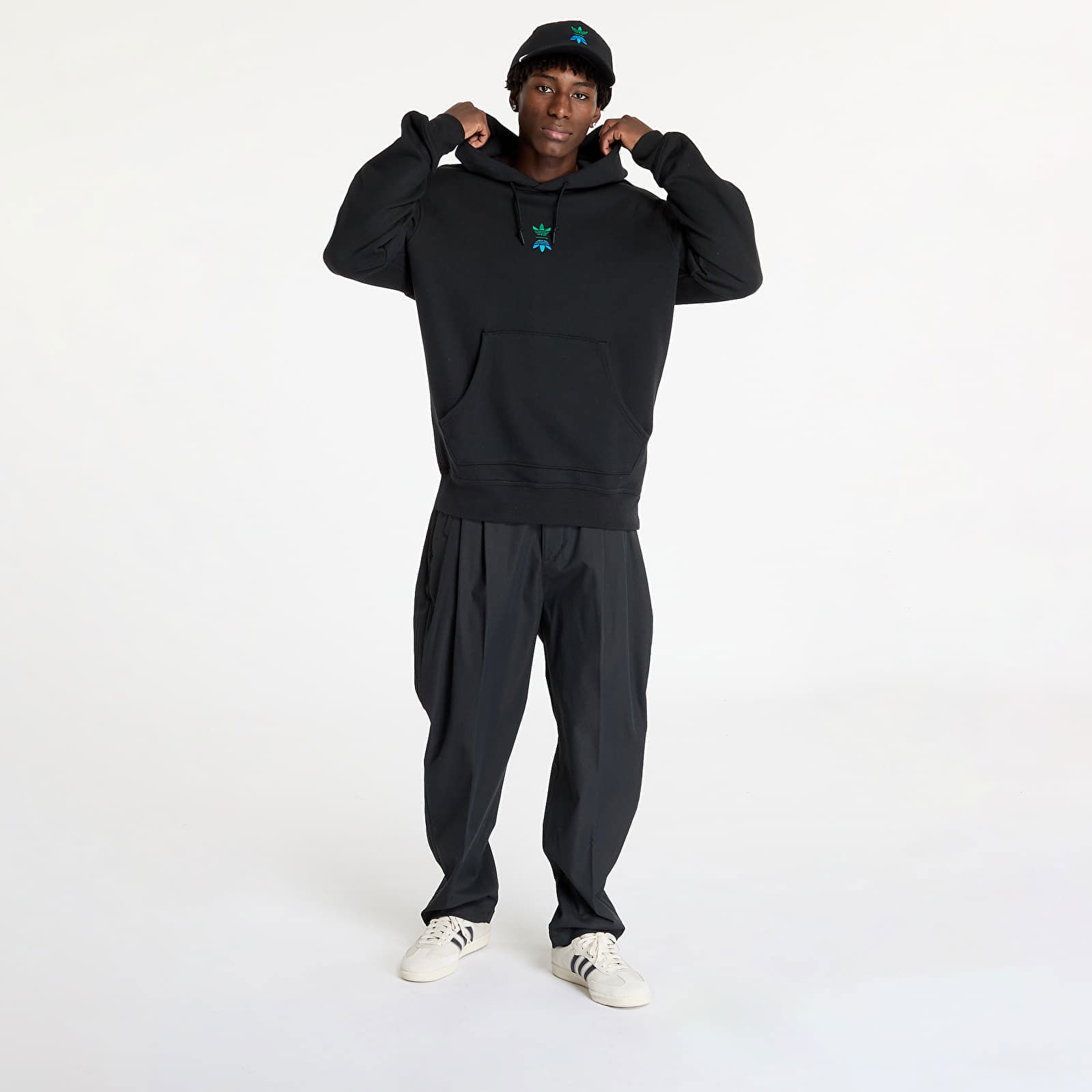 Rolling Links Hoodie Black