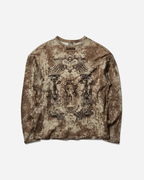 Oversized Medallion Graphic Longsleeve Top