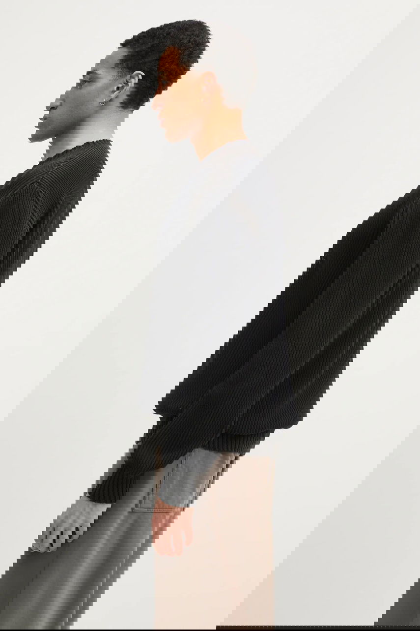 Sveter Maison Margiela MM6 Maison Margiela Cotton Ribbed Knit Sweater with M Design Čierna | SH0HL0024, 1