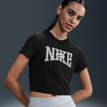 Crop Top Nike Sportswear Slim Fit Crop T-Shirt Čierna | HQ1709-010, 2