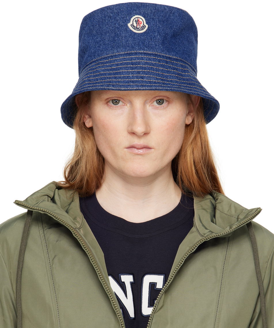 Klobúk Moncler Patch Denim Bucket Hat Modrá | J10933B00029M4206, 0