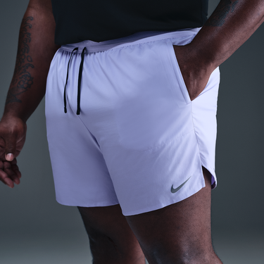Šortky Nike 7" Dri-FIT Stride Running Shorts with Liner Fialová | DM4761-515, 2