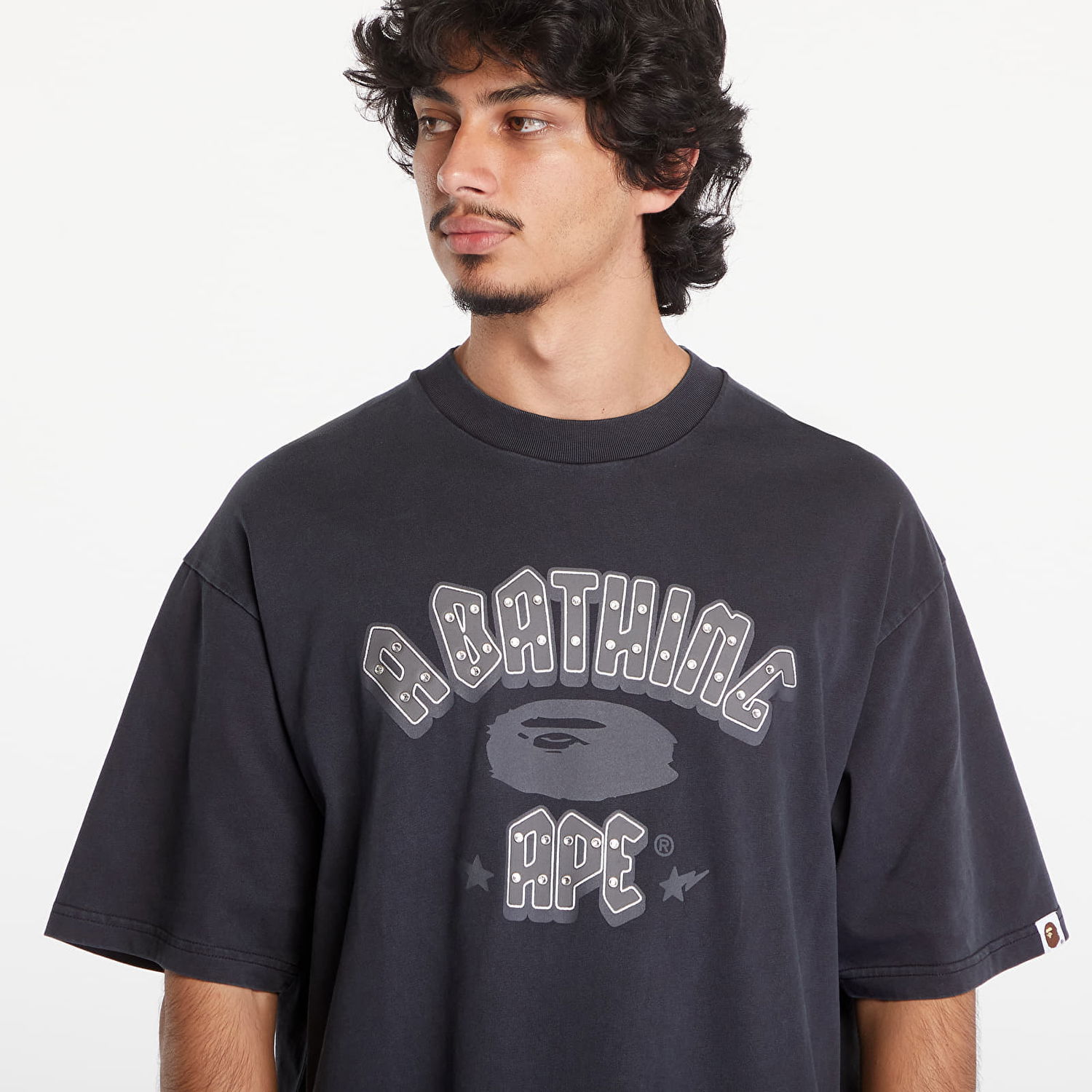 Tričko BAPE A BATHING APE Garment Dye Rhinestone Logo Relaxed Fit Short Sleeve Tee Charcoal Šedá | 001CSK801312M CHA, 1