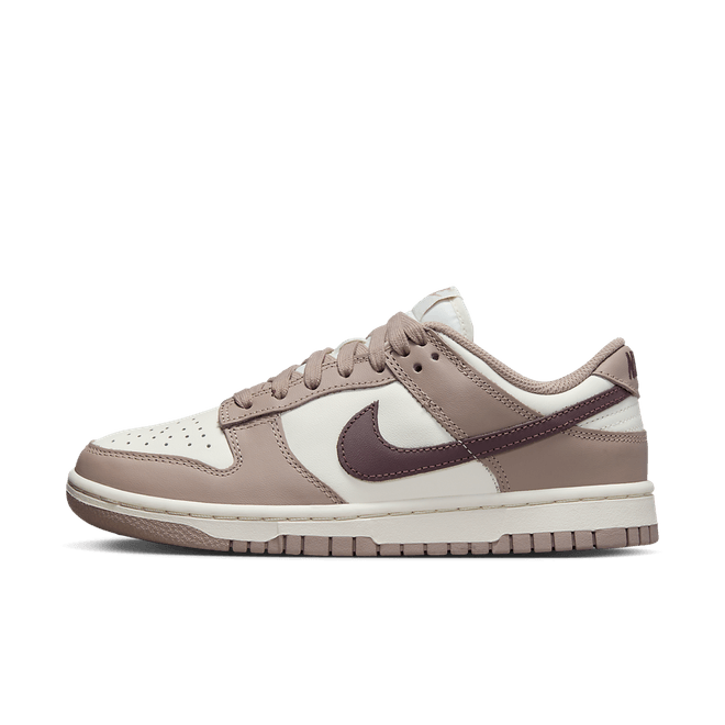 Dunk Low "Diffused Taupe" W