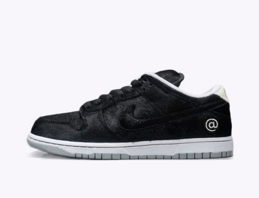 Skateboarding Nike SB x Dunk Low SB "BE@RBRICK" Čierna | CZ5127-001