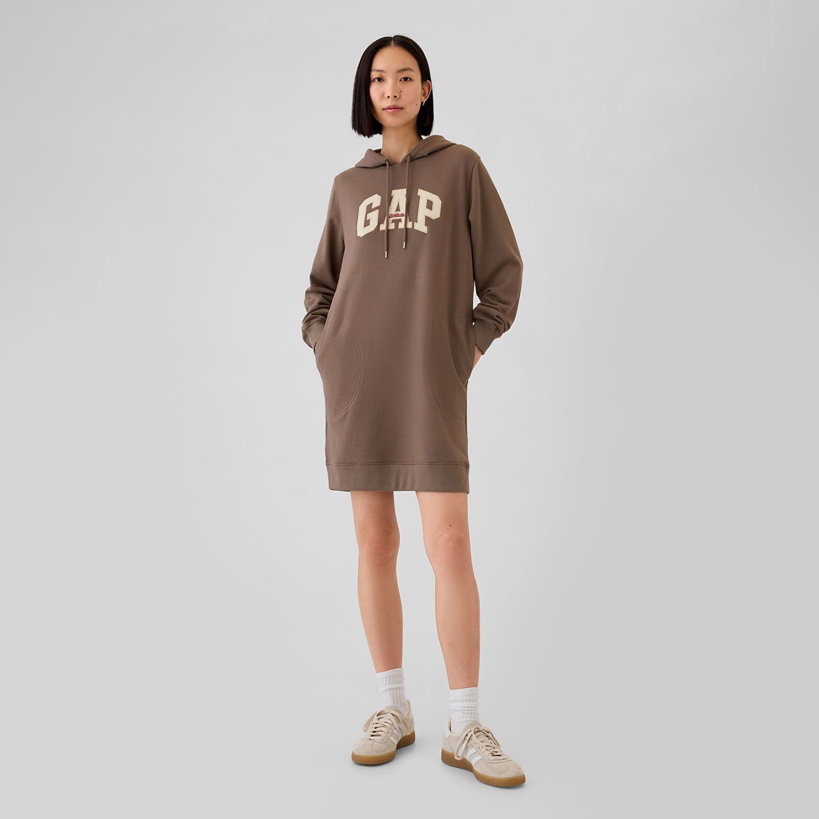 Dress Logo Hoodie Plymouth Rock