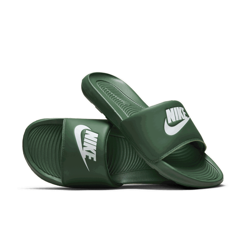 Tenisky a topánky Nike Victori One Zelené | CN9675-302