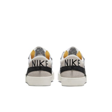 Tenisky a topánky Nike Blazer Low '77 Jumbo W Biela | DQ1470-101, 3