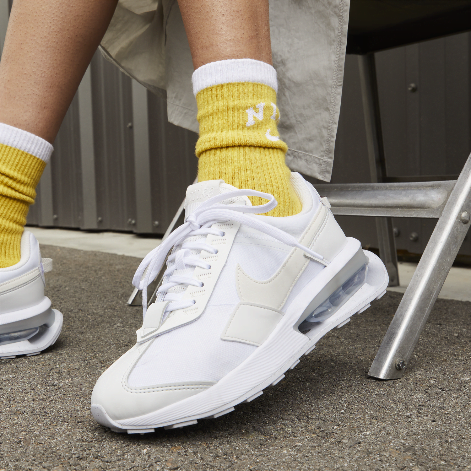 Tenisky a topánky Nike Air Max Pre-Day W Biela | DM0001-100, 1