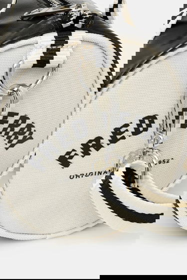 Cestovná taška Fred Perry Fred Perry Barrel Bag Čierna | L9256, 3