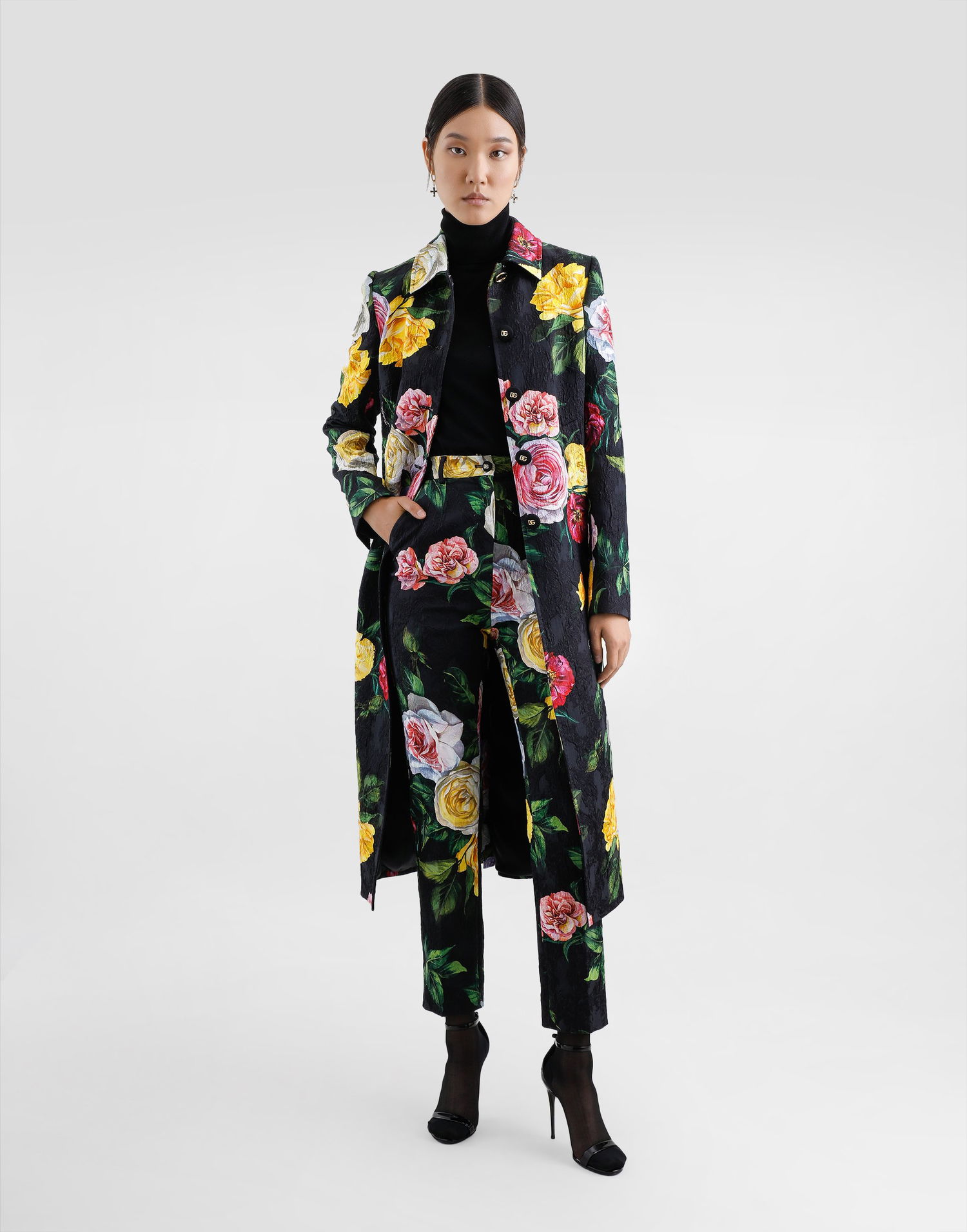 Nohavice Dolce & Gabbana Dolce & Gabbana Brocade Tailored Pants with Rose and Peony Print Rôznofarebný | FTAM2TFS9AHHN5IY, 1