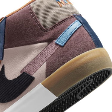 Tenisky a topánky Nike SB Zoom Blazer Mid Premium Rôznofarebný | DA8854-600, 2