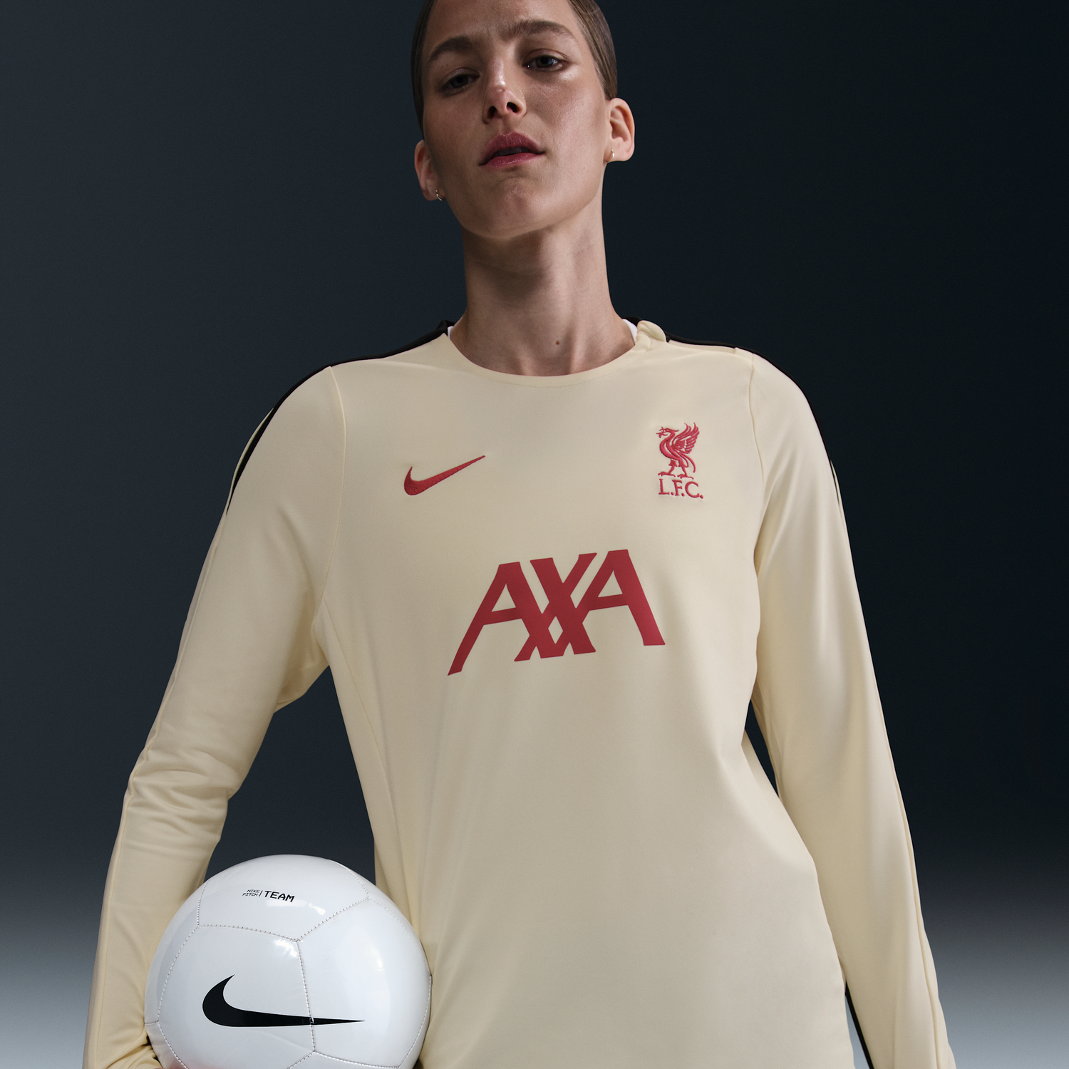 Sveter Nike Liverpool FC Strike Special Edition Dri-FIT Knit Crewneck Soccer Jersey Béžová | HJ2180-114, 1