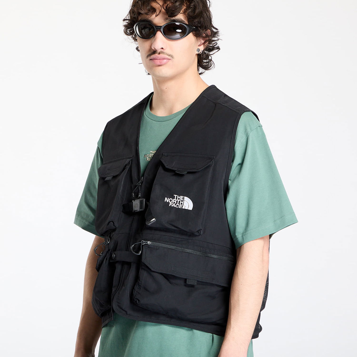 Vesta The North Face NSE Multi-Pocket Vest Čierna | NF0A8BK2JK31, 1