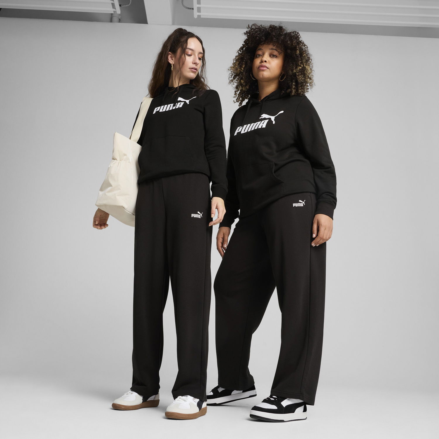 Mikina Puma ESS Small No. 1 Logo Comfort Straight-Leg Pants Čierna | 684979_01, 0