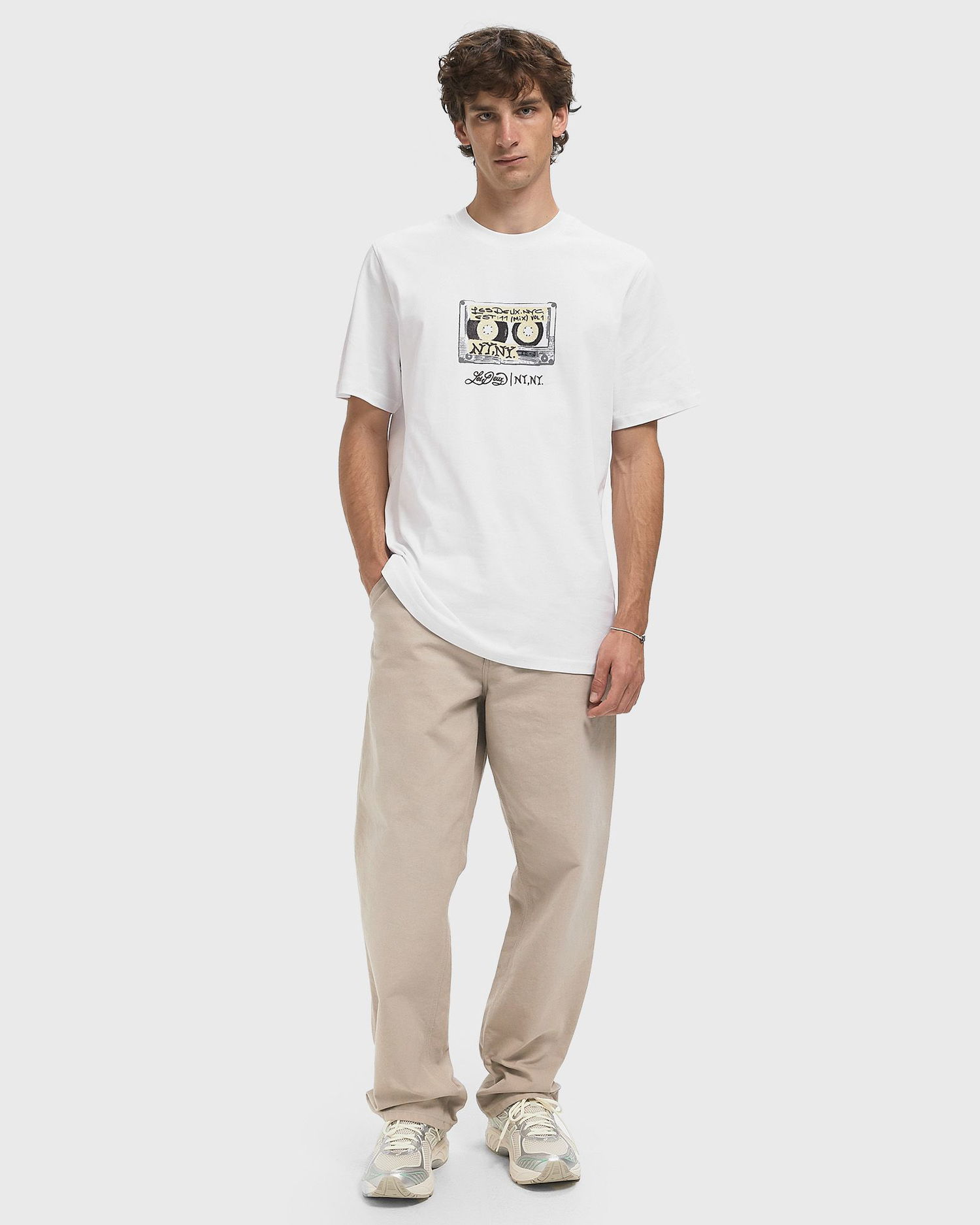 Tričko Les Deux Mix Tape Graphic T-Shirt Biela | 1000737-201, 1