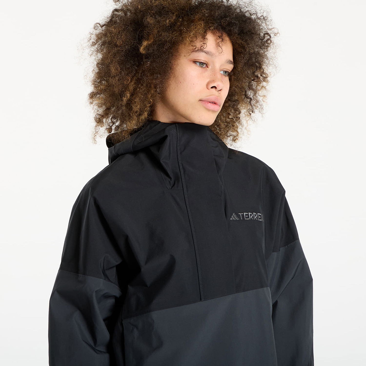 Vetrovka adidas Performance Terrex Xploric 2.5L Climaproof Windbreaker Čierna | JF1359, 1