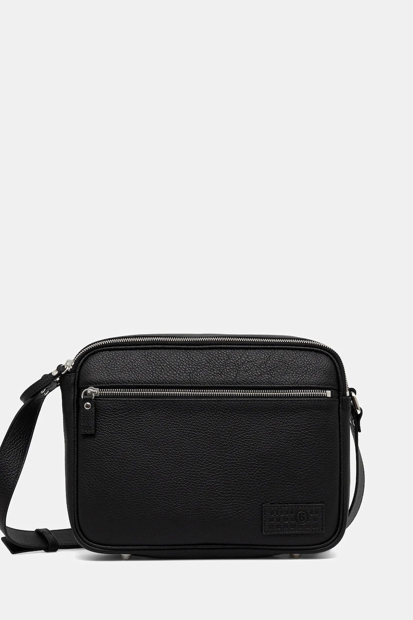 Taška cez rameno Maison Margiela MM6 Maison Margiela Leather Crossbody Bag Čierna | SB6ZH0025.P8326.T8013