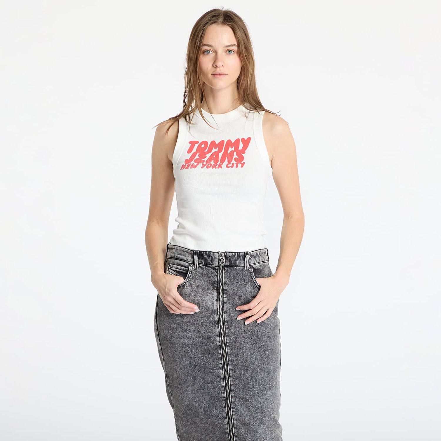 Tielko Tommy Hilfiger Tommy Jeans Women's Slim Fit Bubble Graphic Tank Top Biela | DW0DW21339 YBL, 0